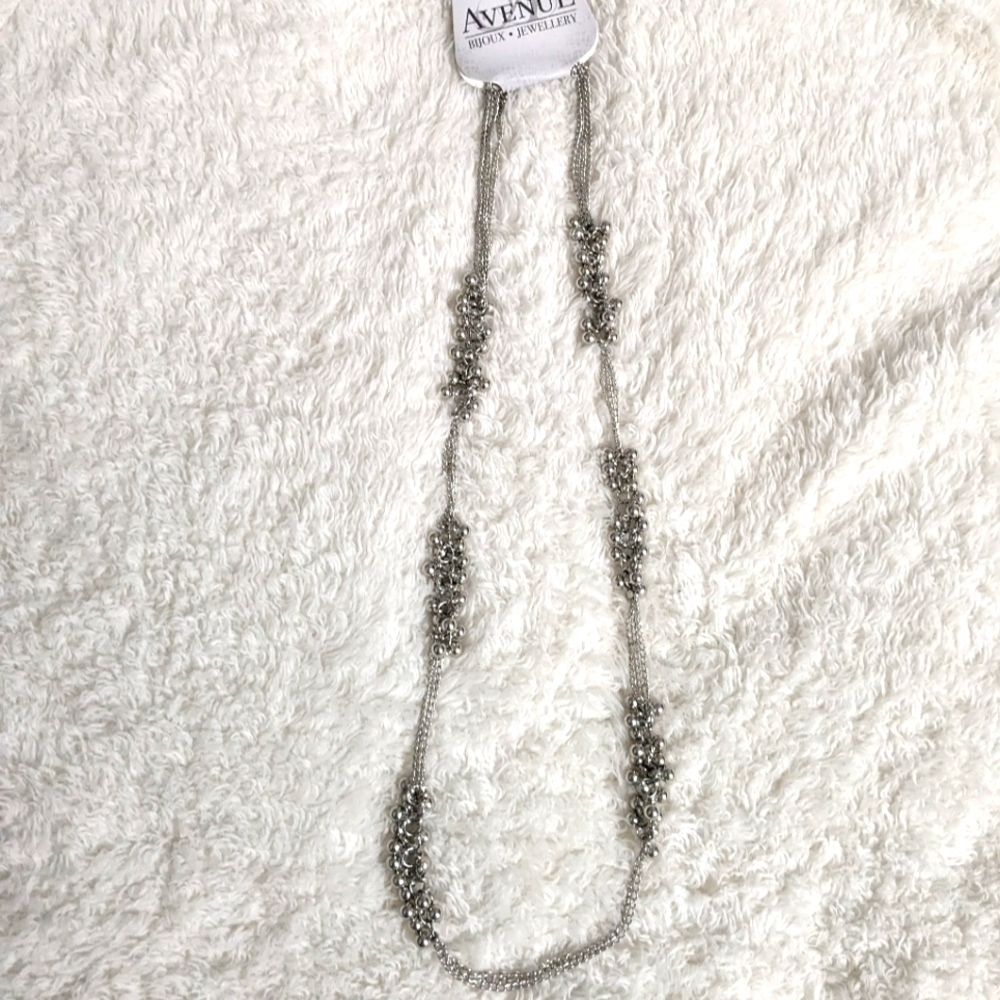 Sliver Beaded Necklace. NWT.